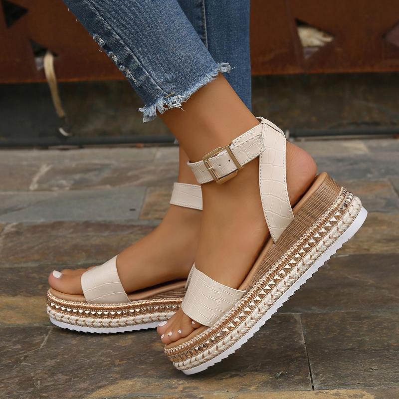 Summer Ready: Stylish Buckle Strap Hemp Wedge Sandals for Fashion and Comfort