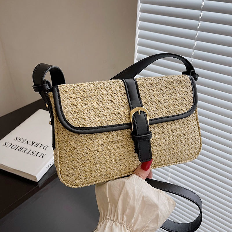 Upgrade Your Summer Style: Trendy Straw Shoulder Bag with Chic Sewing Thread Accents