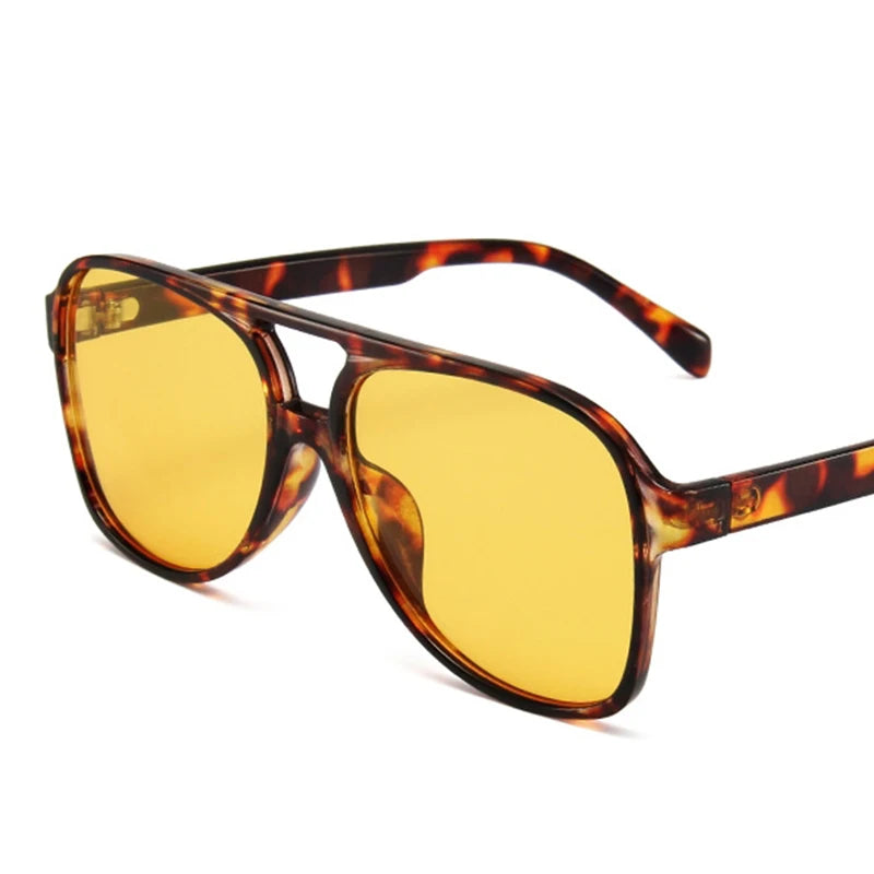 Rock the 90s: Oversized Retro Pilot Sunglasses with UV Protection and Gradient Lenses